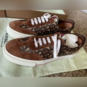 Burberry women sneakers
